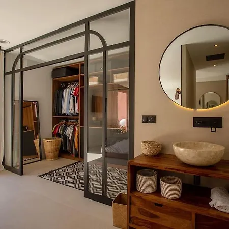 Вилла 4 Etoiles, 300m2, 700 M Plage, 5 Min Du Centre