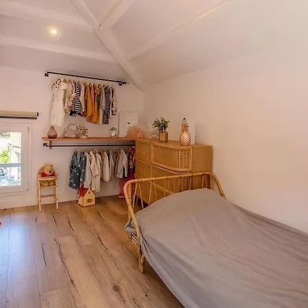 Вилла 4 Etoiles, 300m2, 700 M Plage, 5 Min Du Centre