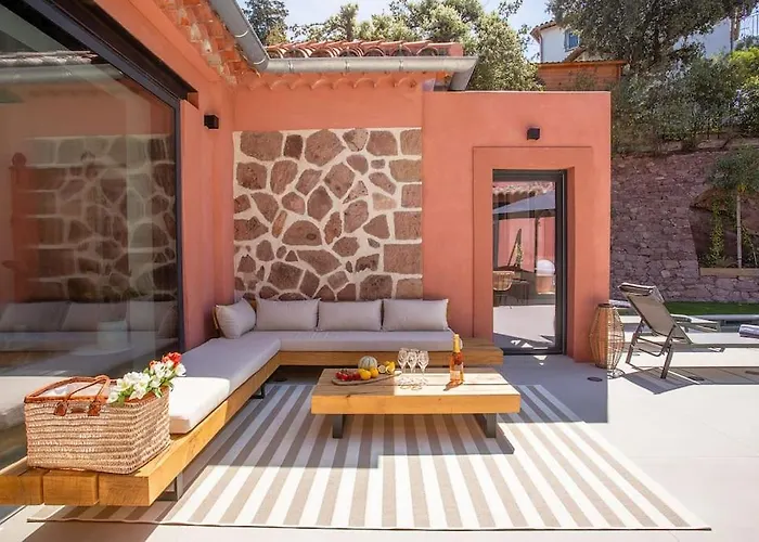 4 Etoiles, 300m2, 700 M Plage, 5 Min Du Centre Villa Saint-Raphaël