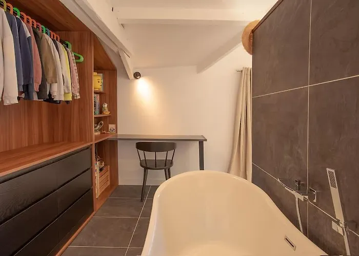 Villa 4 Etoiles, 300m2, 700 M Plage, 5 Min Du Centre *