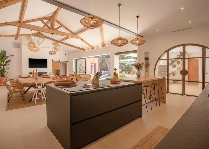 4 Etoiles, 300m2, 700 M Plage, 5 Min Du Centre * Saint-Raphaël