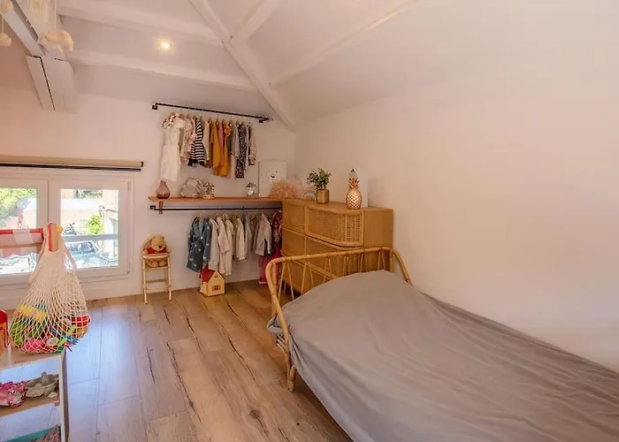 Villa 4 Etoiles, 300m2, 700 M Plage, 5 Min Du Centre